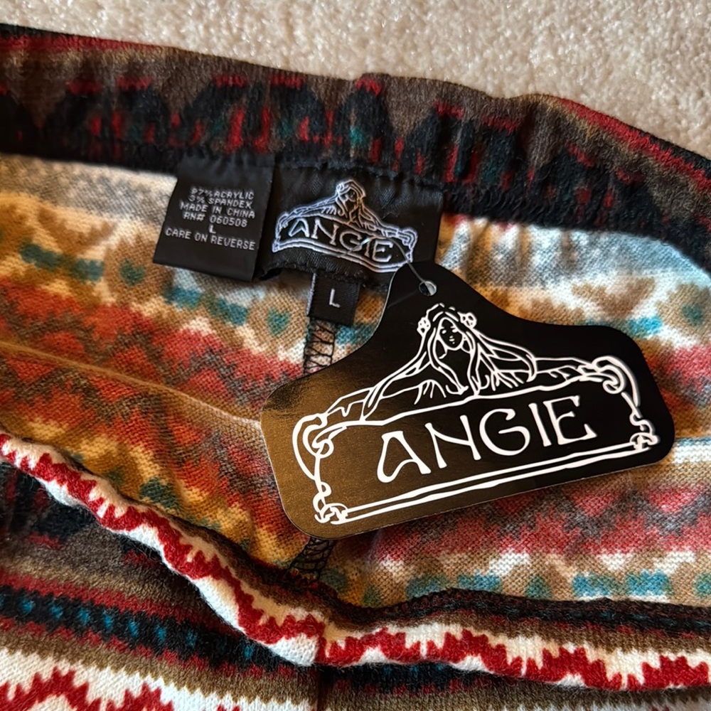 Patterned Knit Leggings - Picture 2 of 5